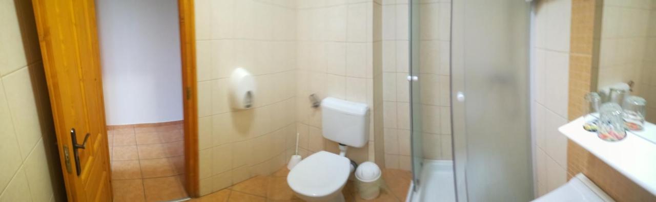 Farád Aldos Panzio酒店 外观 照片